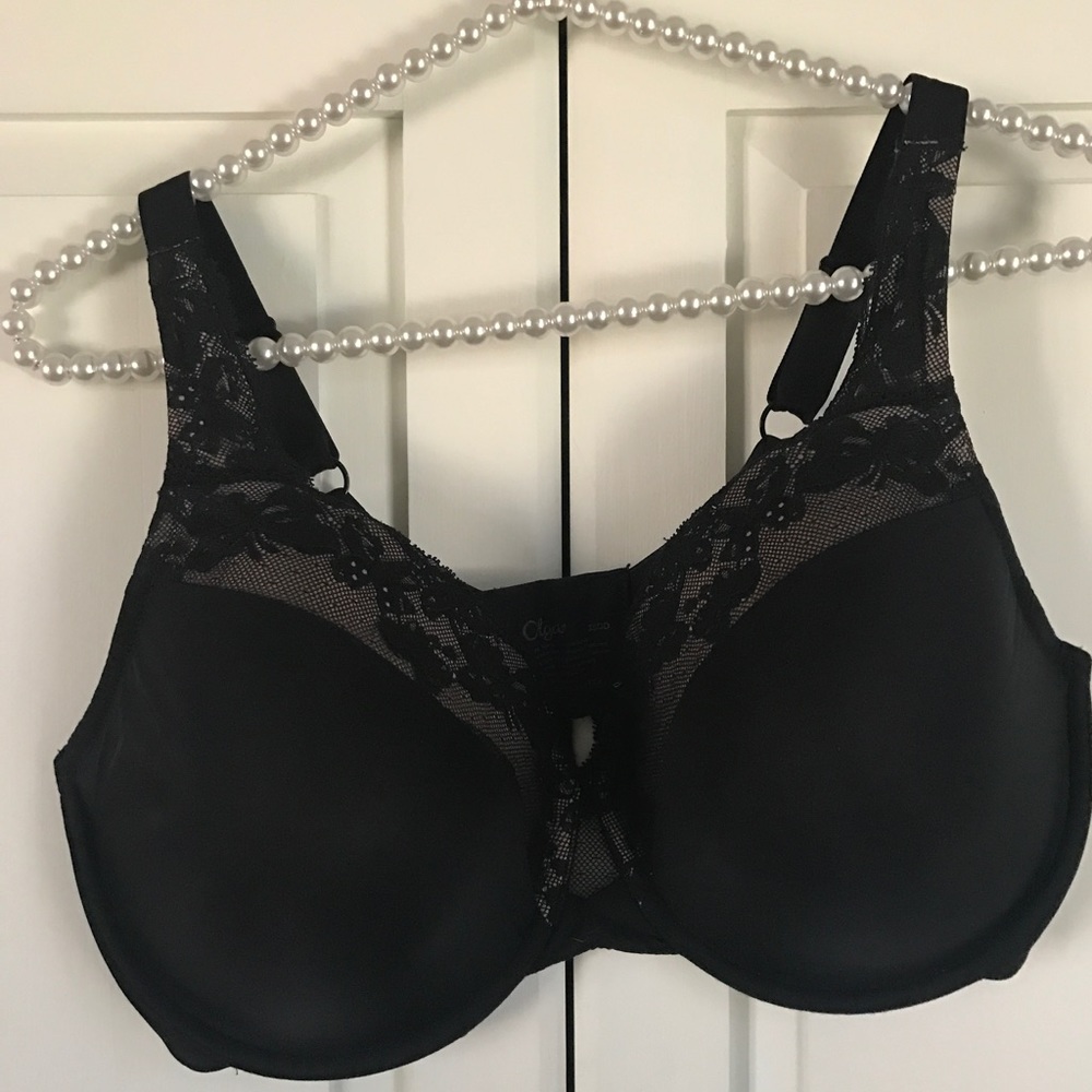 Olga underwire bra 38DD EUC!  🌻☀️